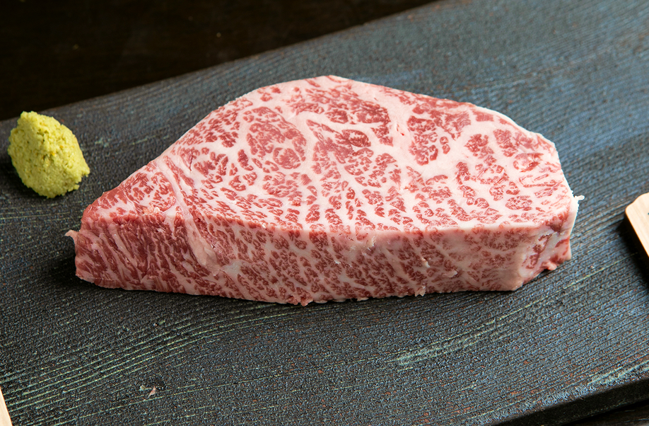 お肉